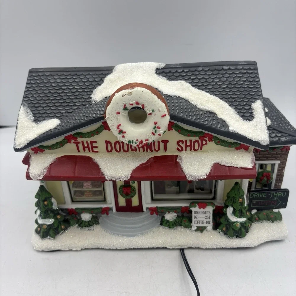 St Nicholas Square Village Collection The Doughnut‎ Shop Light 2011 Christmas
